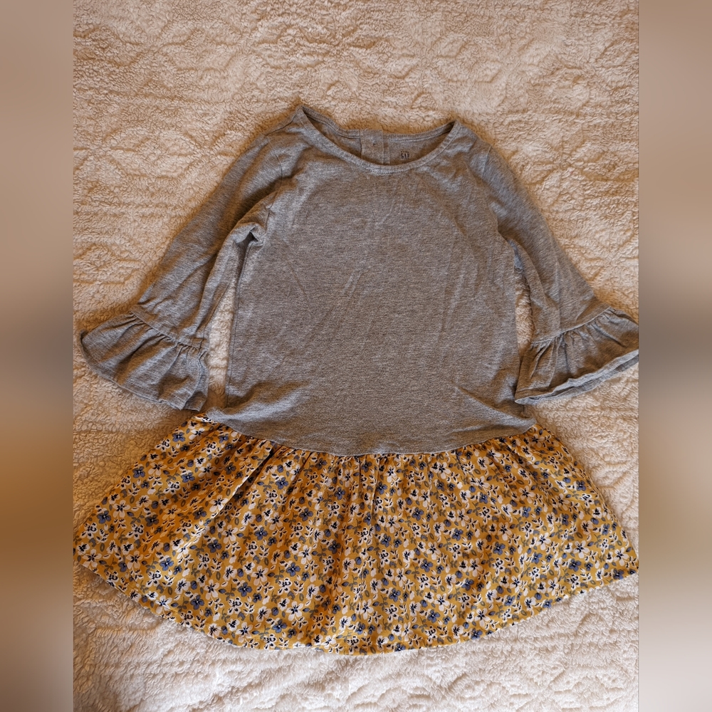 Gap 3t T-shirt floral skirt dress